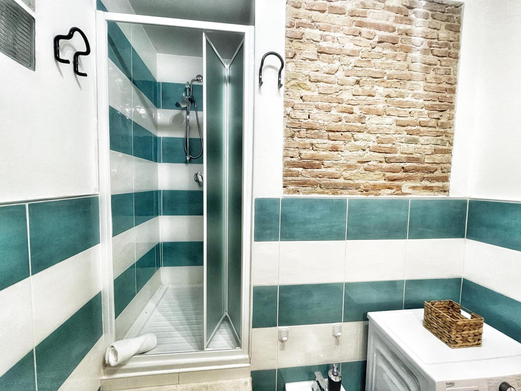 קליארי Centro Storico Lovely House R9345 מראה חיצוני תמונה